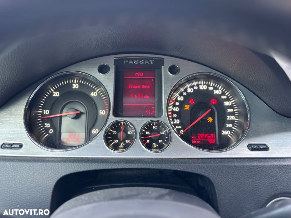 Volkswagen Passat Variant 2.0 TDI Comfortline - 12