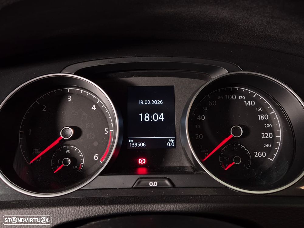 VW Golf Variant 1.6 TDi Confortline - 21