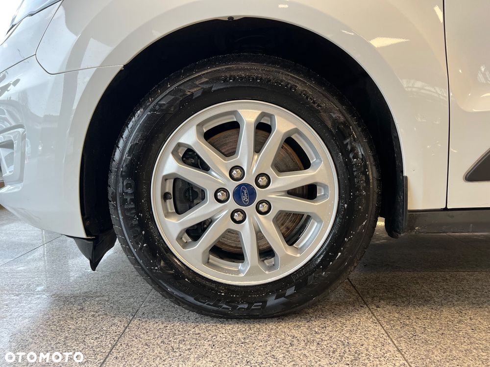 Ford Transit Connect - 8