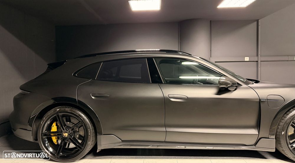 Porsche Taycan Cross Turismo Turbo S - 6