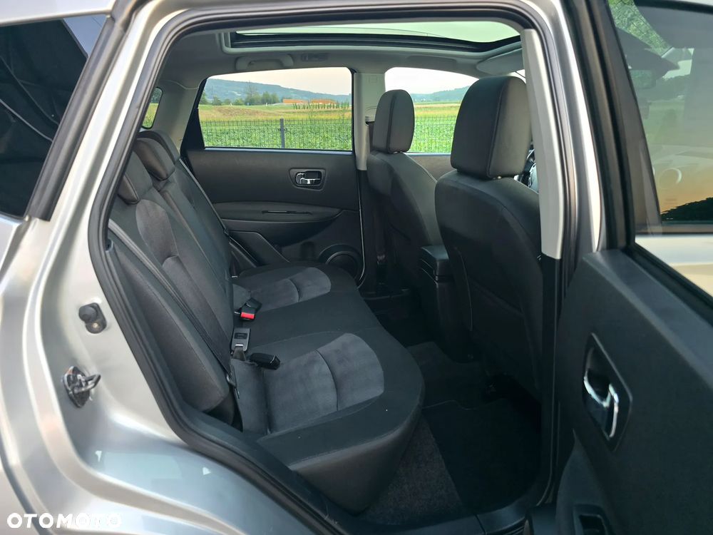 Nissan Qashqai 2.0 360 - 22