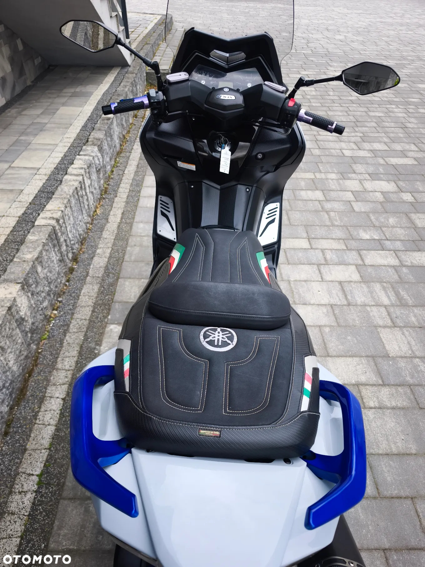 Yamaha Tmax - 9