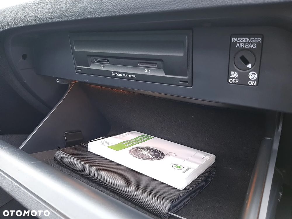 Skoda Octavia Combi 1.6 TDI Green tec DSG Solution - 19