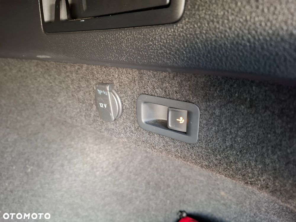 Volkswagen Passat 1.5 TSI EVO Business DSG - 21