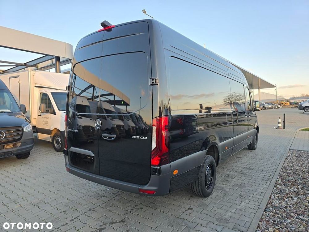 Mercedes-Benz Sprinter 319 CDI Long PRO 9G-Tronic - 7