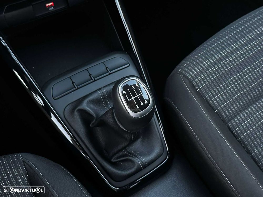 Kia Stonic 1.0 T-GDI Wave - 10