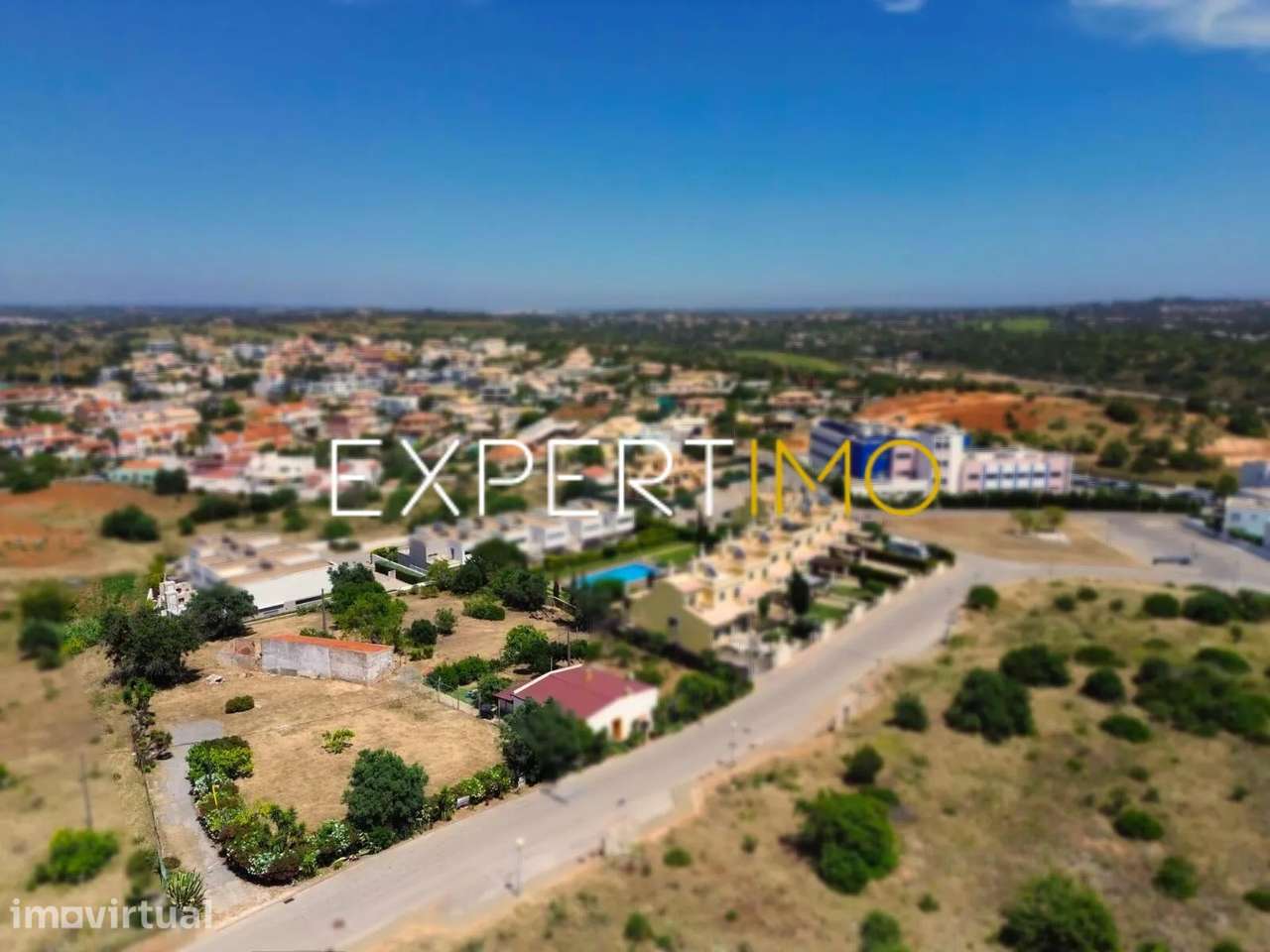 Terreno urbano para construção de prédio - Parchal/Ferragudo - Grande imagem: 5/24