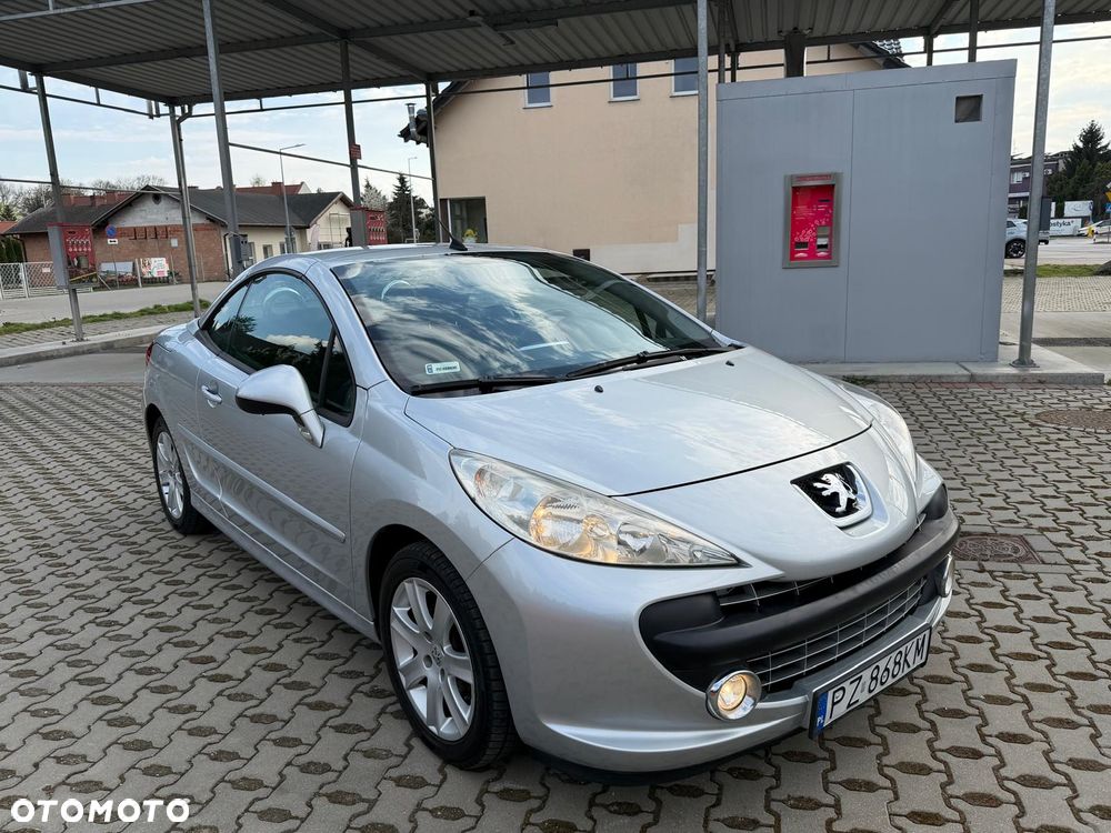 Peugeot 207 CC 1.6 Sport - 10
