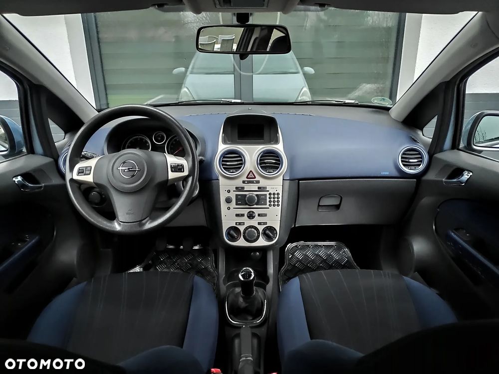 Opel Corsa - 8