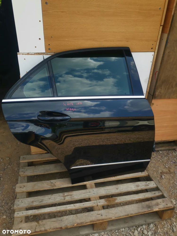 DRZWI PRAWE TYLNE PRAWY TYŁ MERCEDES E KLASA W212 C197 197 - 2