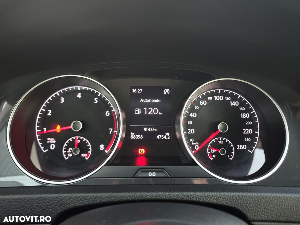 Volkswagen Golf 1.0 TSI Comfortline - 25