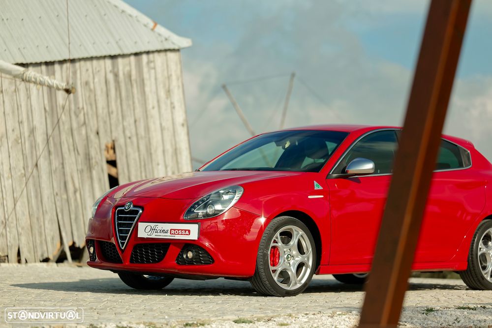 Alfa Romeo Giulietta 1.8 TBi 16V Quadrifoglio Verde - 4