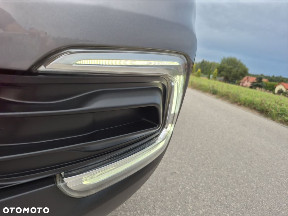 Renault Captur - 10
