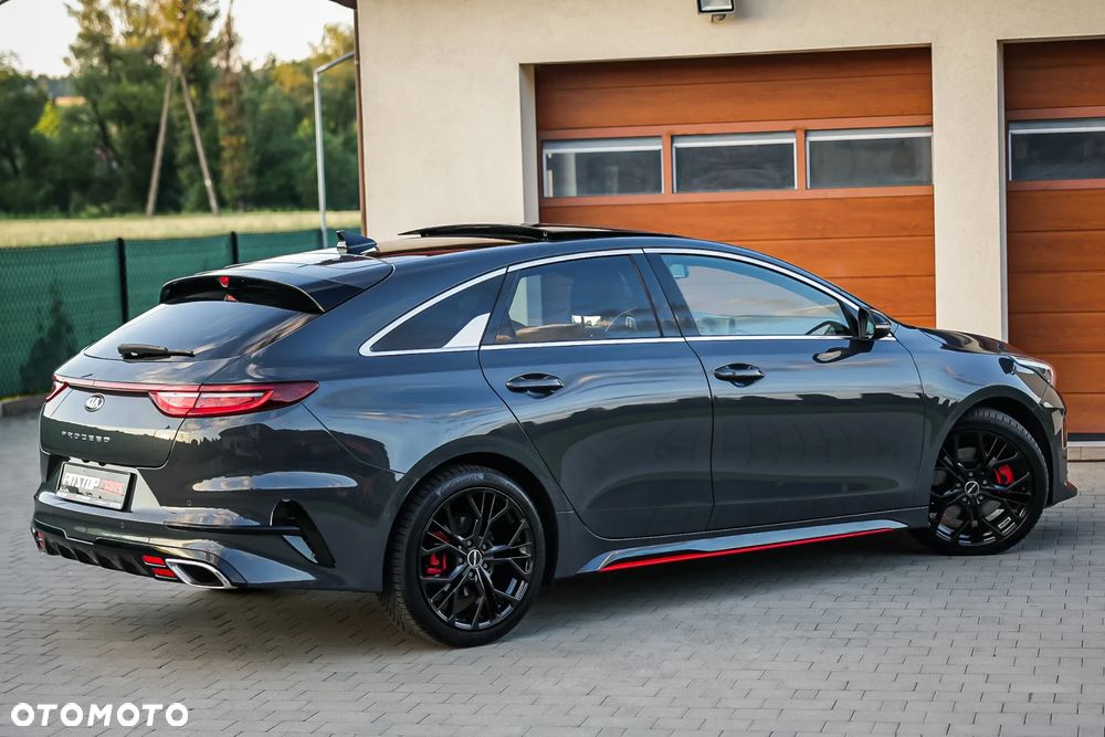 Kia ProCeed 1.6 T-GDI DCT7 OPF GT - 10