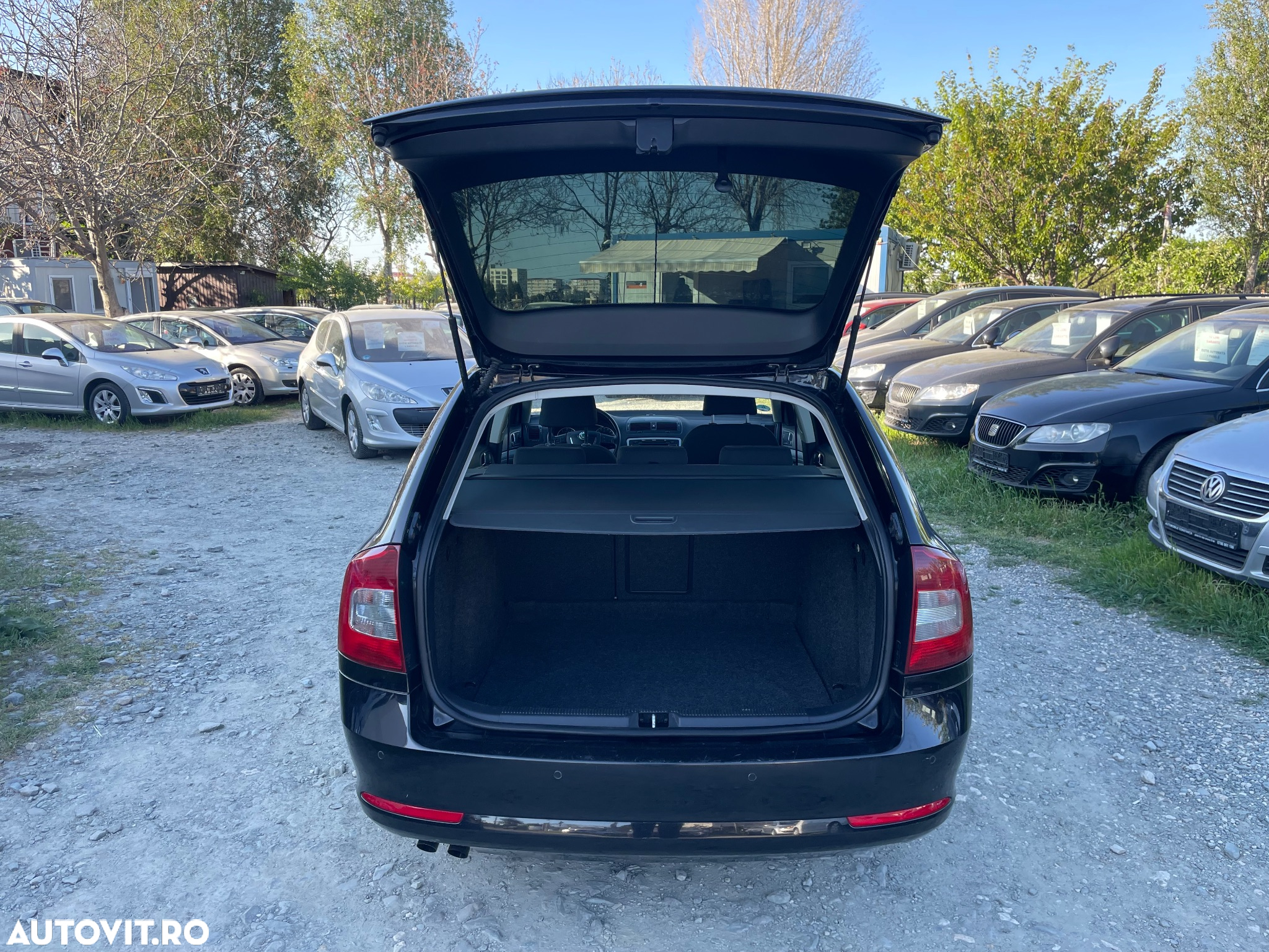 Skoda Octavia 1.4 TSI Ambiente DSG - 15