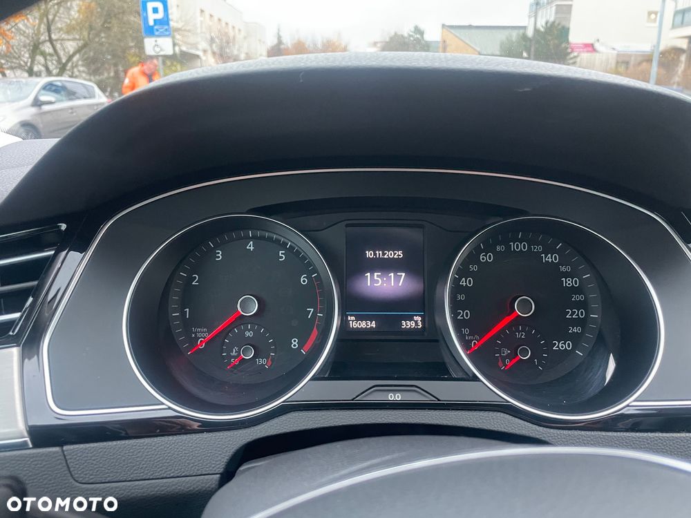 Volkswagen Passat 1.5 TSI EVO Highline DSG - 17