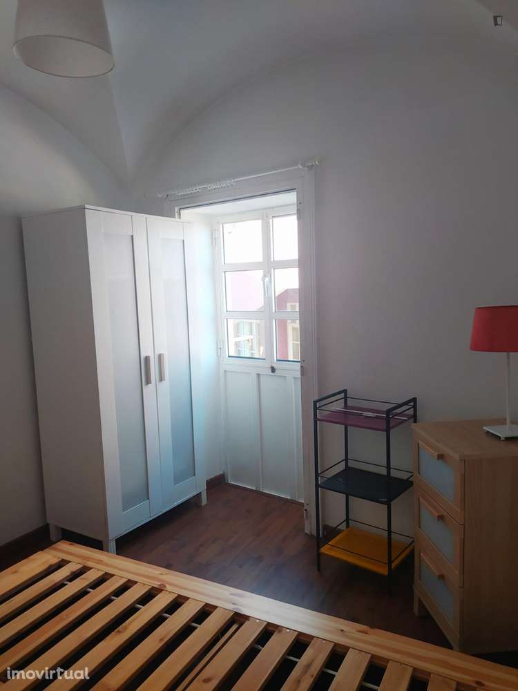 Apartamento com 1 quartos - localizado em Princípe Real Lisbon - Grande imagem: 3/31