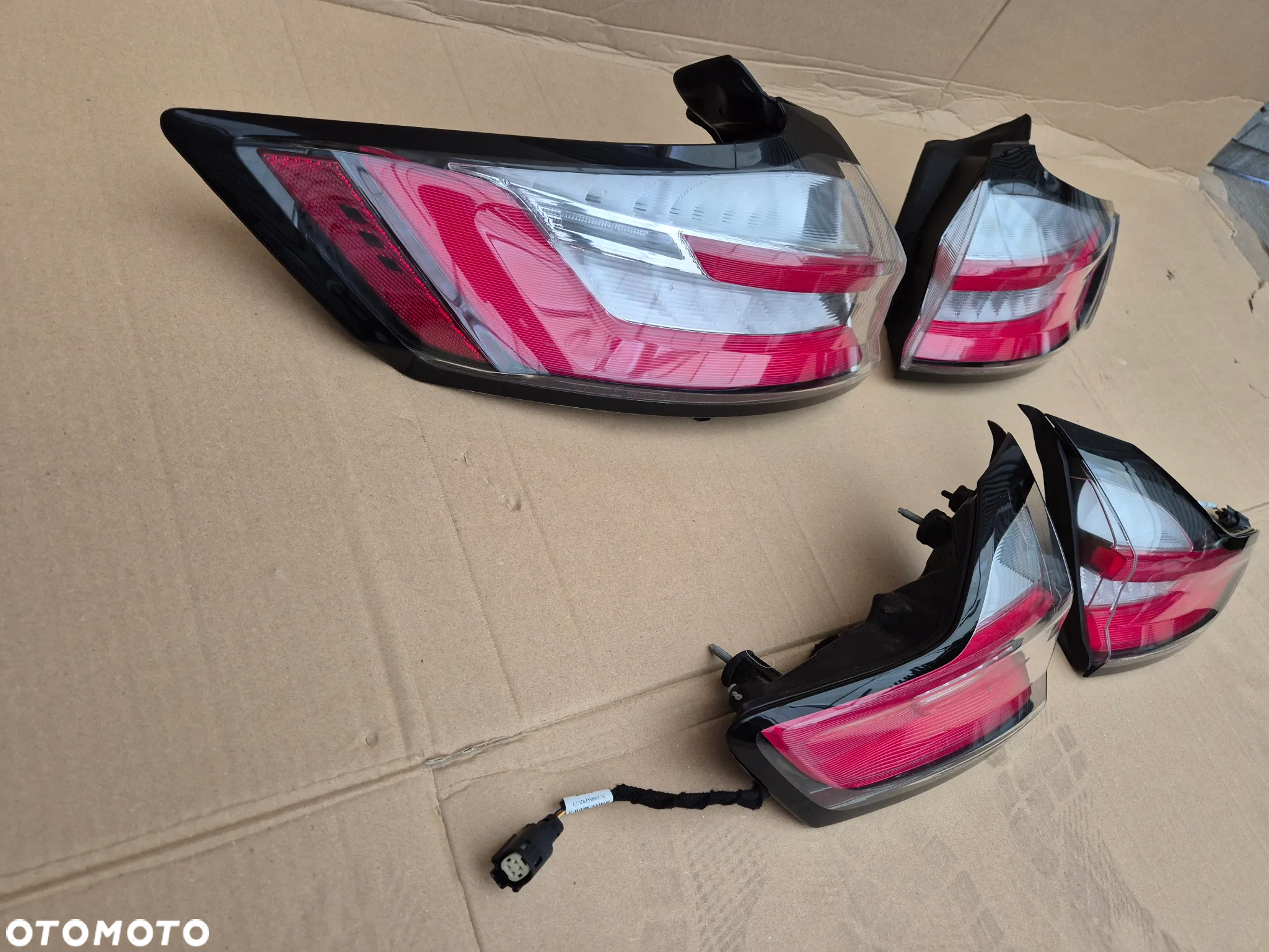 FORD EDGE MK2 ST-LINE LAMPY TYŁ TYLNE EUROPA IDEALNE JAK NOWE KOMPLET - 2