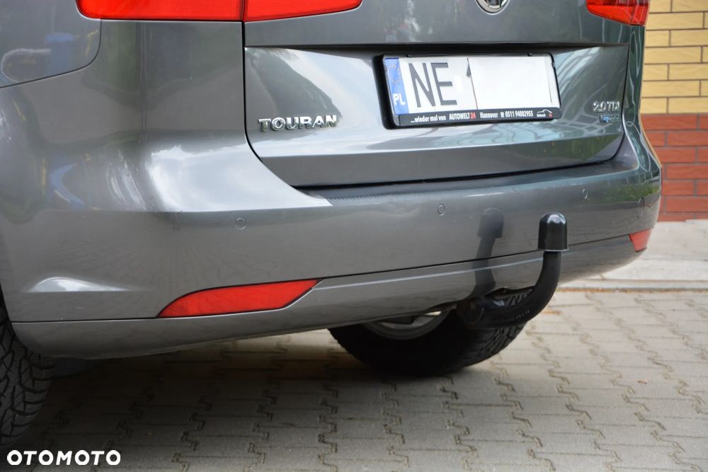 Volkswagen Touran 2.0 TDI DPF BlueMotion Technology Highline - 8