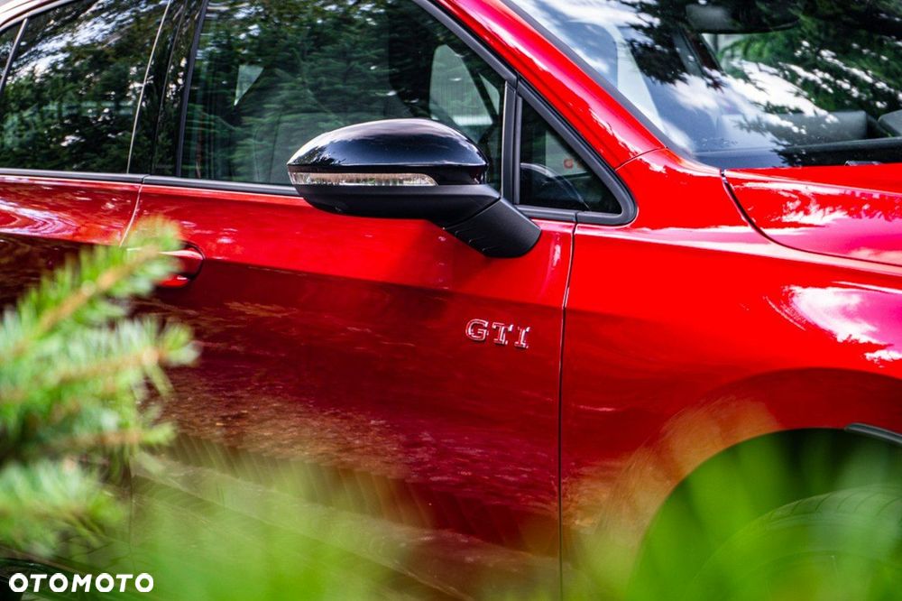 Volkswagen Golf - 12