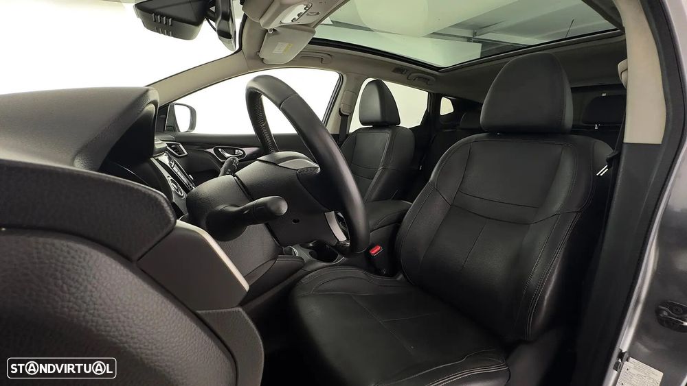 Nissan Qashqai 1.6 dCi Tekna J19 - 27