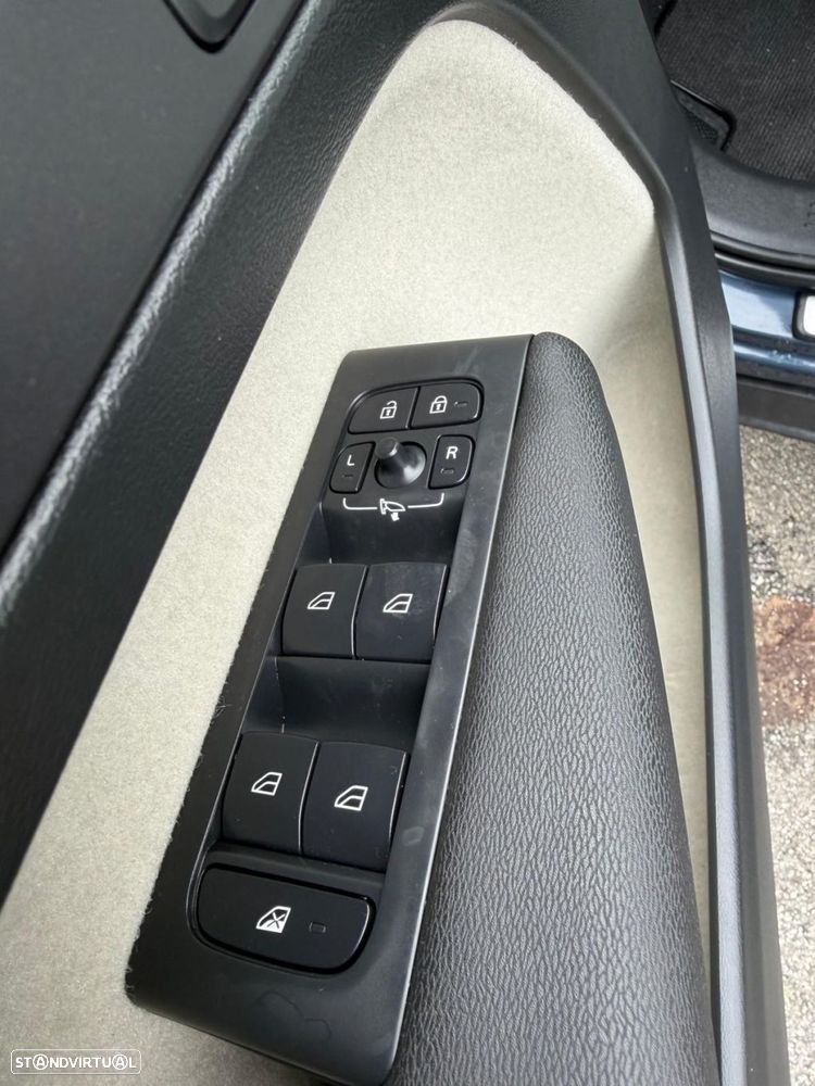 Volvo XC 40 2.0 T4 Inscription - 19