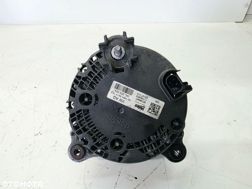 ALTERNATOR AUDI A3 8V VOLKSWAGEN SEAT SKODA 04L903024 VALEO 150A - 6