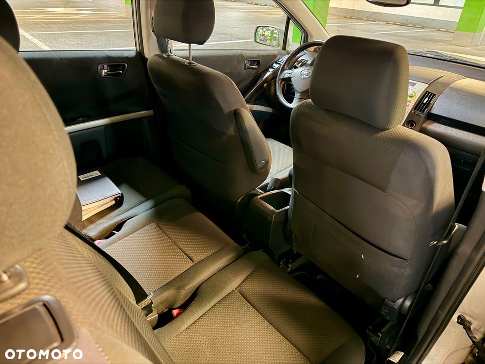 Toyota Corolla Verso 1.8 Multi-Mode Sol - 20
