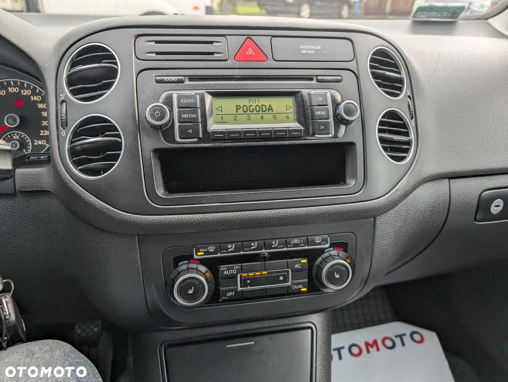 Volkswagen Golf Plus 2.0 TDI Comfortline - 22
