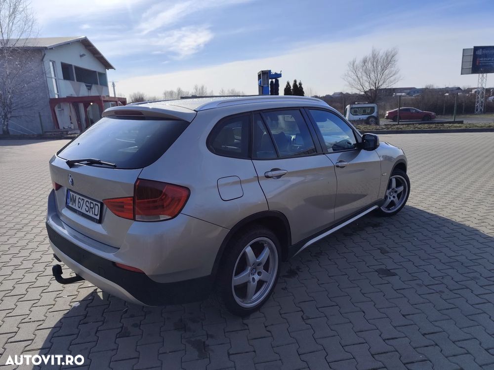 BMW X1 sDrive20d - 9