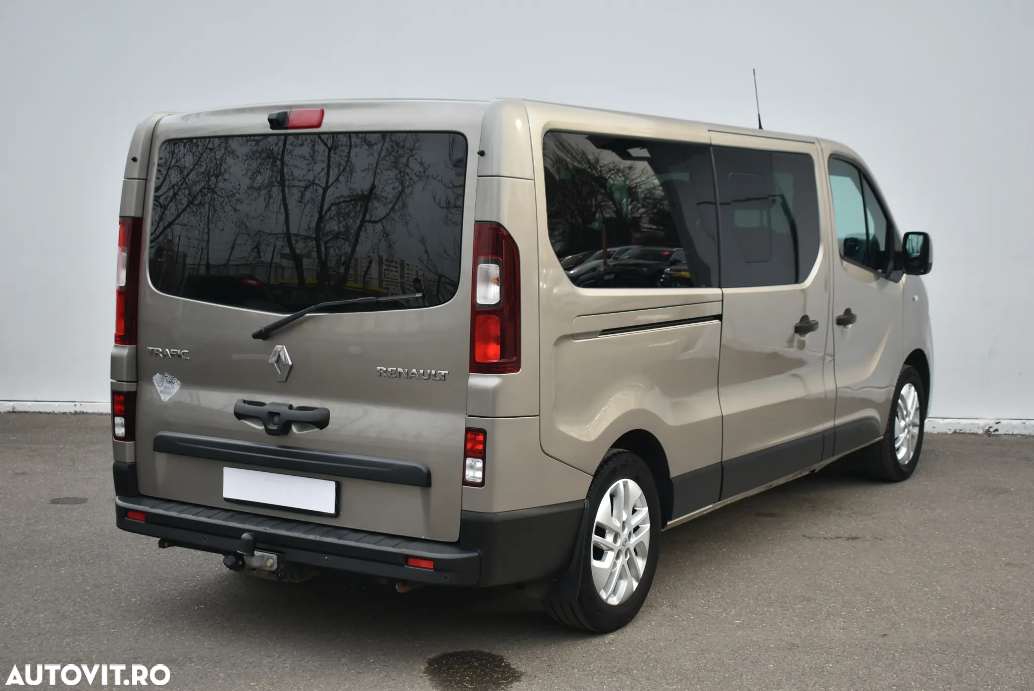 Renault Trafic - 22