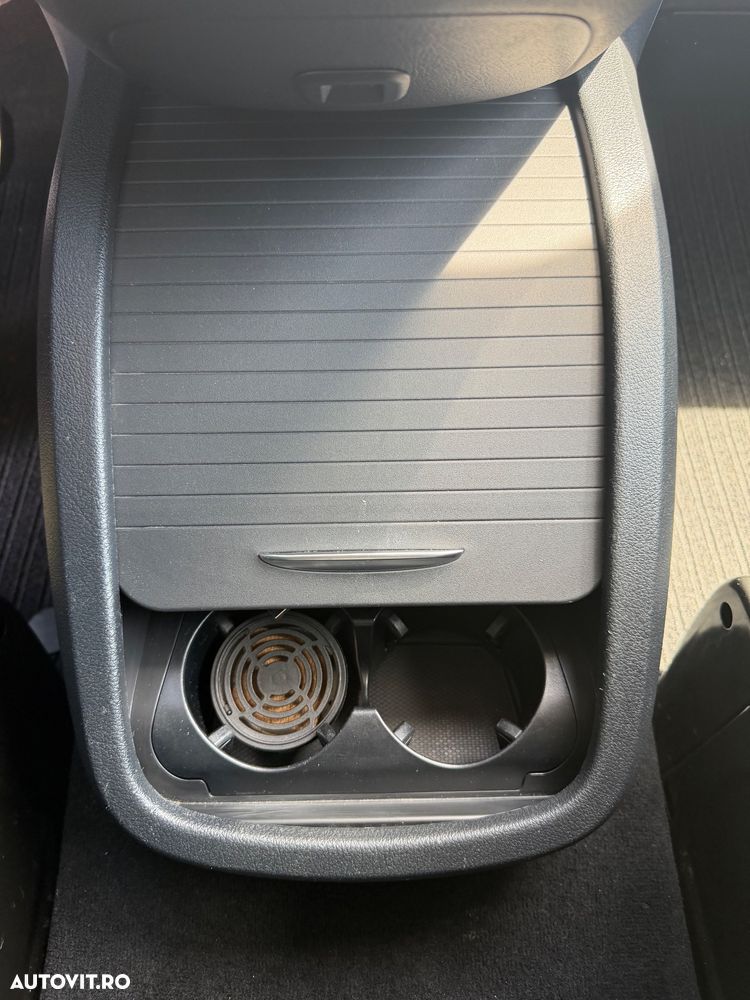 Mercedes-Benz V 220 d Lang 9G-TRONIC Avantgarde Edition 2021 - 28