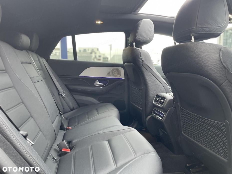 Mercedes-Benz GLE 300 d mHEV 4-Matic AMG Line - 13