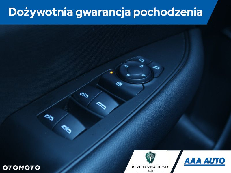 Opel Insignia - 20
