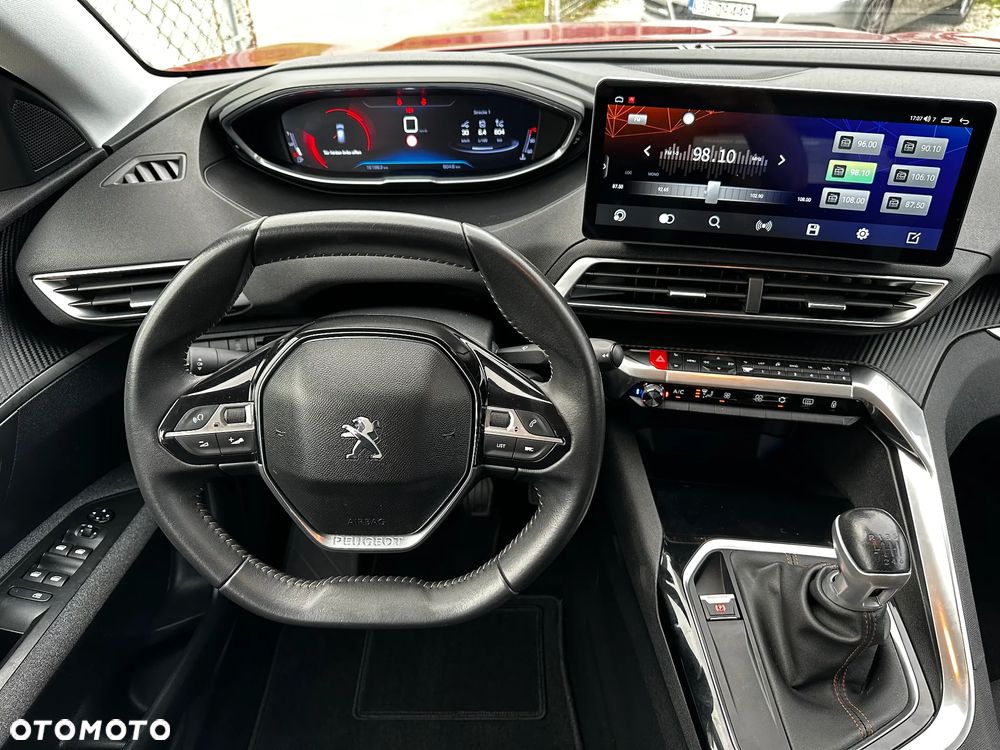 Peugeot 3008 - 10