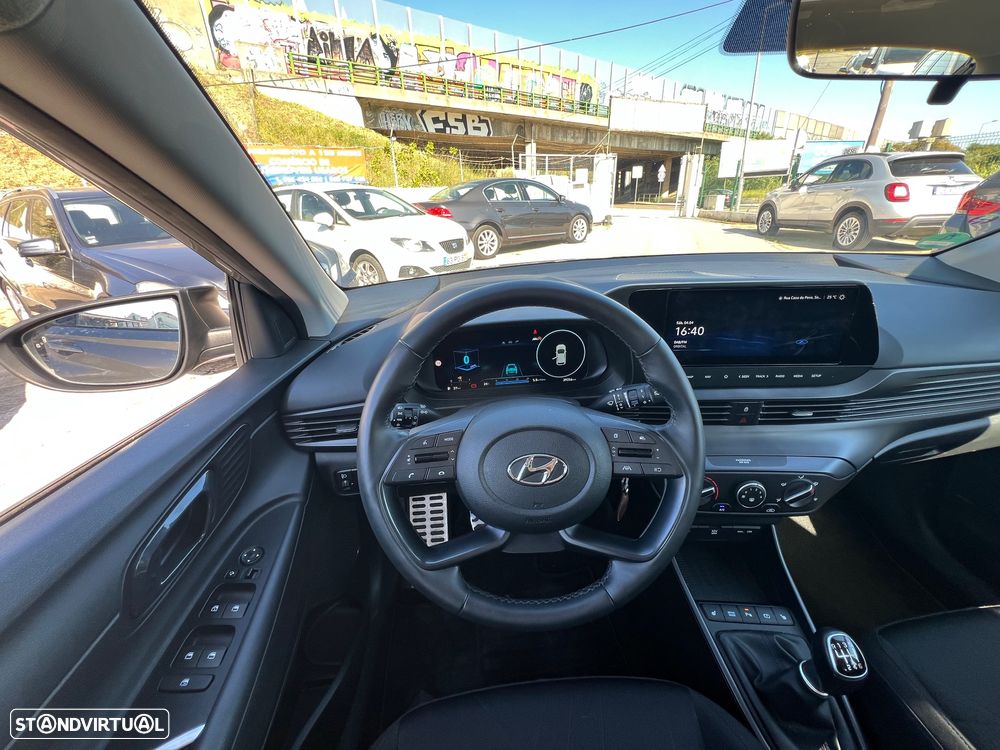 Hyundai Bayon 1.0 T-GDI 48V-Hybrid Intro - 19