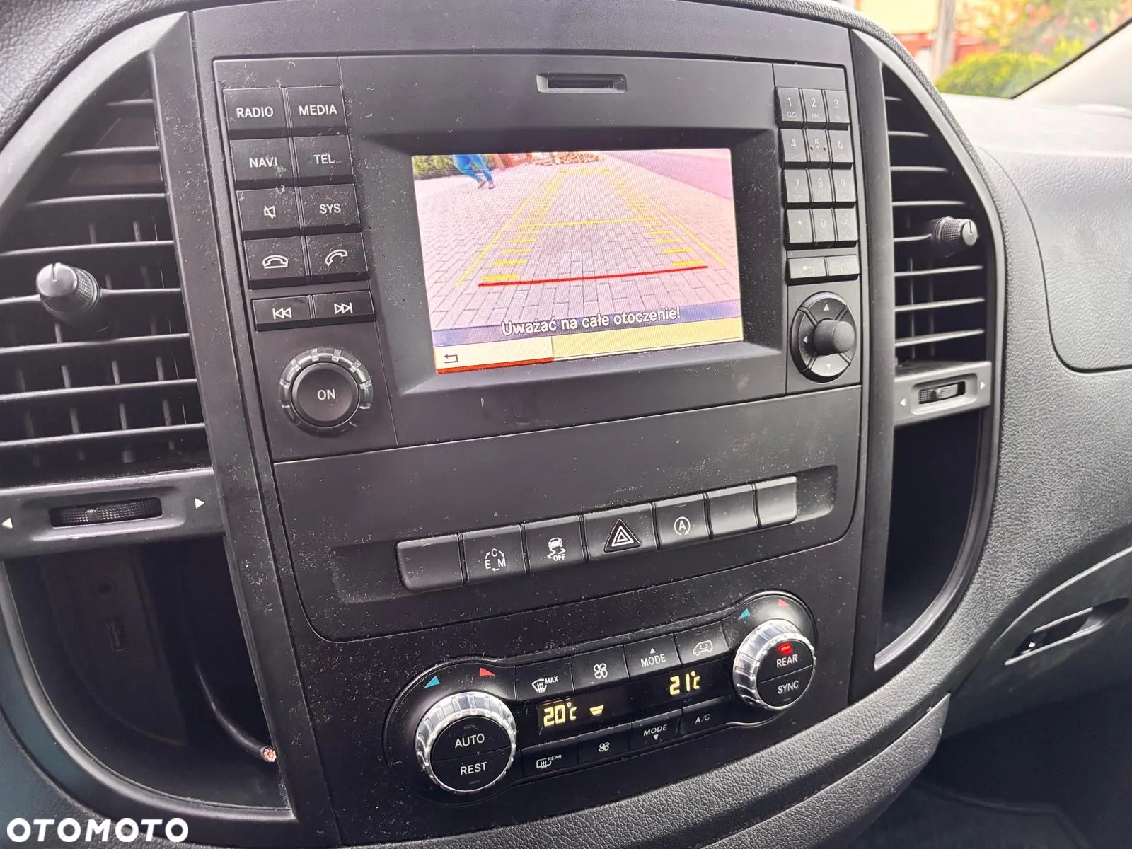 Mercedes-Benz Vito - 15
