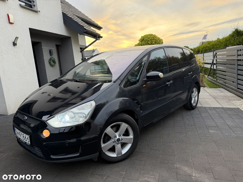 Ford S-Max 2009 photo 4