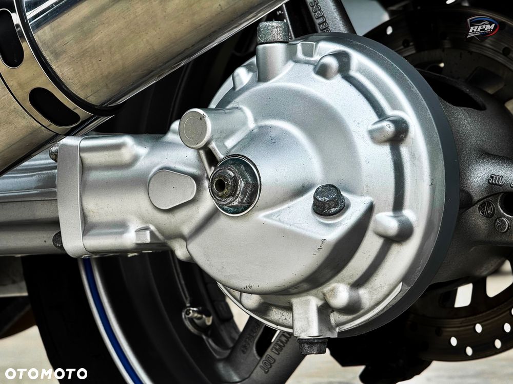 Yamaha FJR - 35