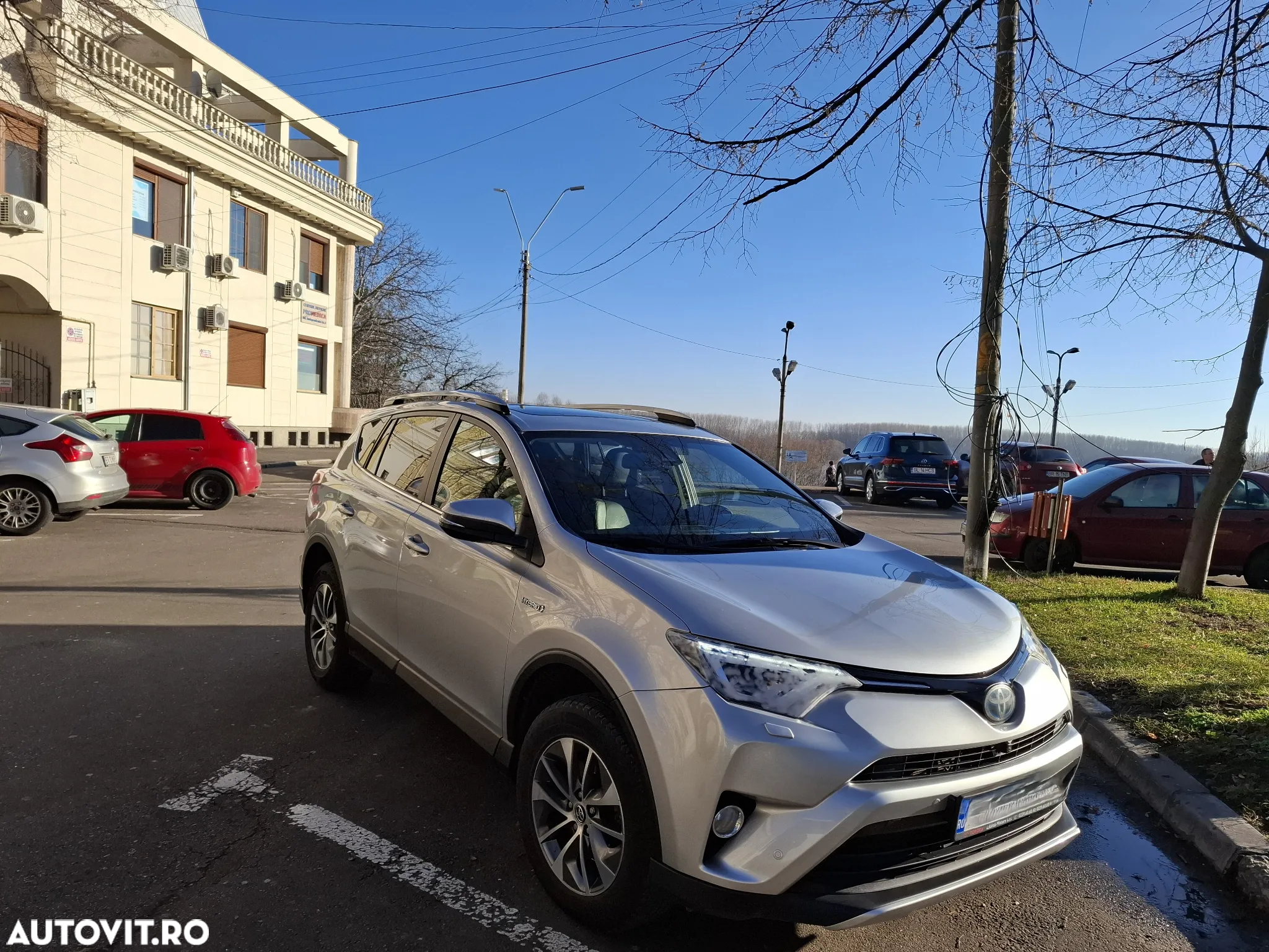 Toyota RAV4 2.5 VVT-i HSD 4x4 Luxury - 2