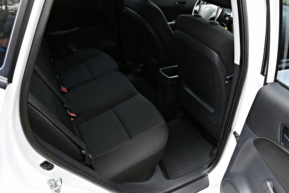 Hyundai i30 1.4 Blue Comfort - 34