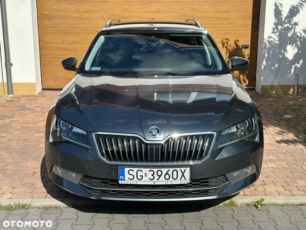 Skoda Superb 2.0 TDI Style DSG - 5
