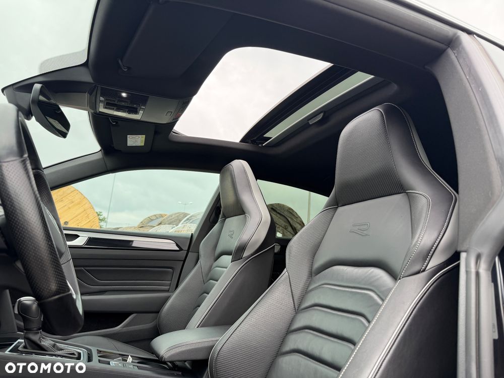 Volkswagen Arteon 2.0 TDI SCR 4Motion DSG R-Line - 14