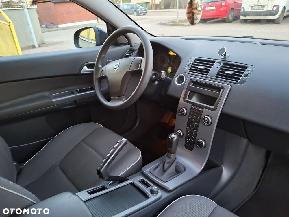 Volvo C30 D2 DRIVe Kinetic - 32