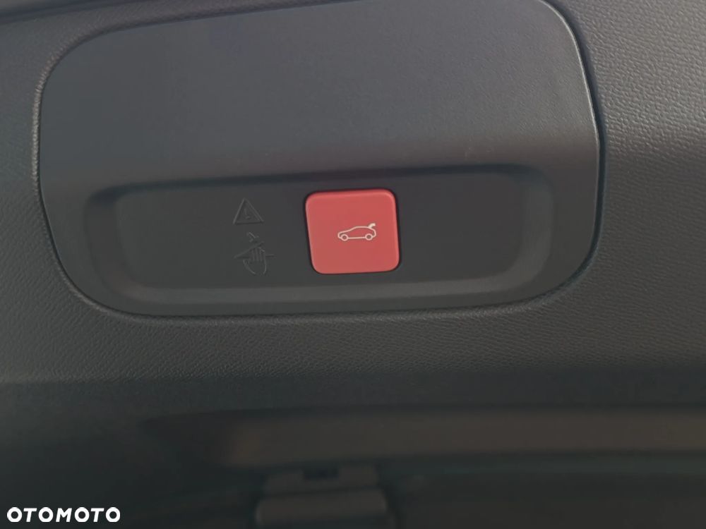 Peugeot 408 1.2 PureTech mHEV GT S&S e-DCS6 - 22