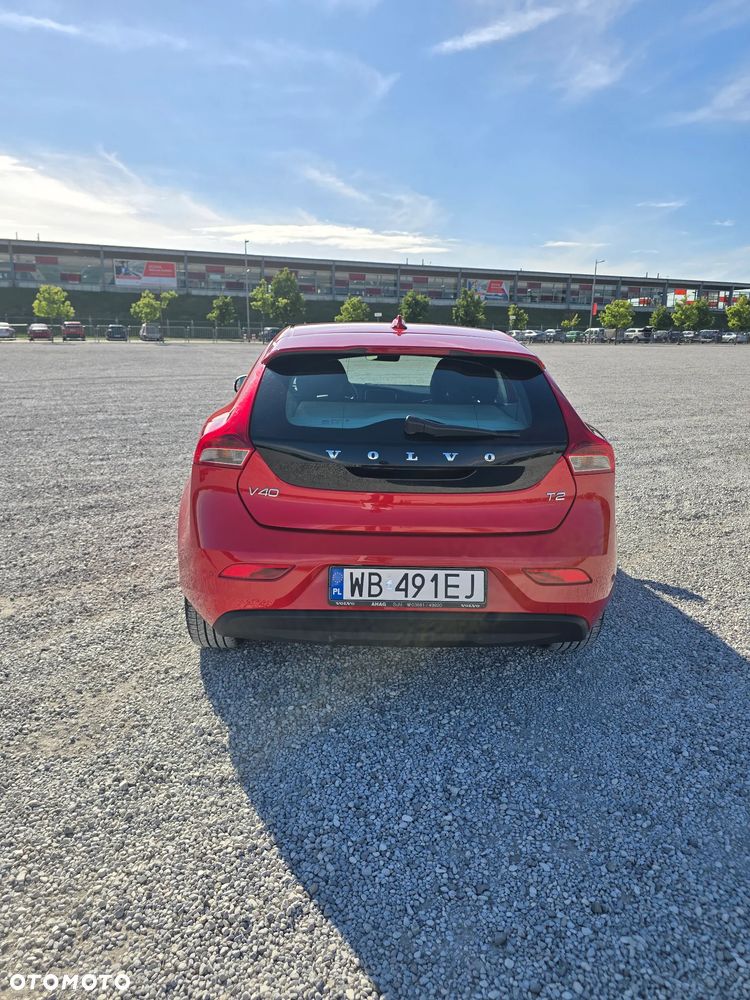 Volvo V40 T2 Drive-E Momentum - 5