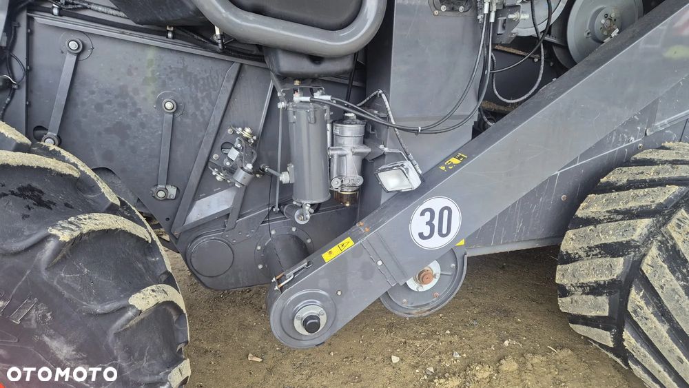 Claas Lexion 770TT z hederem - 11