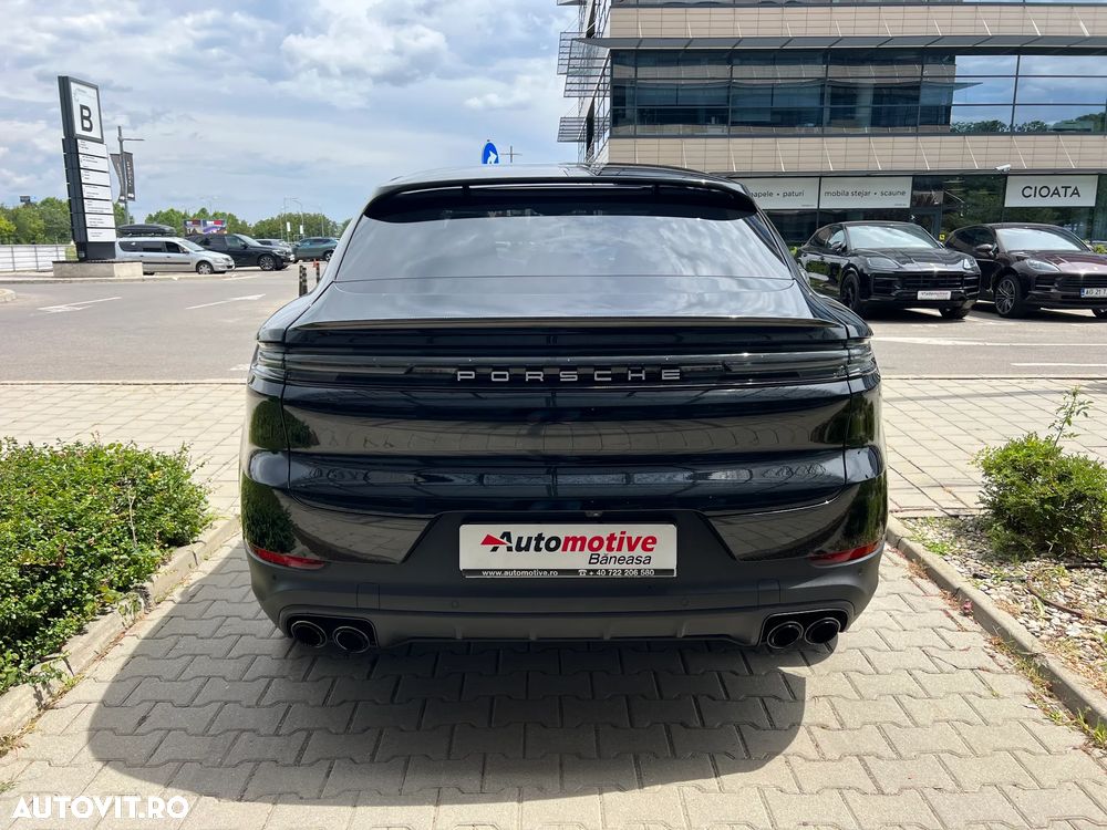 Porsche Cayenne S - 4