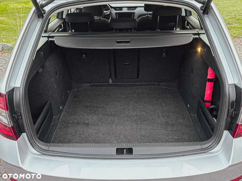 Skoda Octavia 1.6 TDI Clever DSG - 23