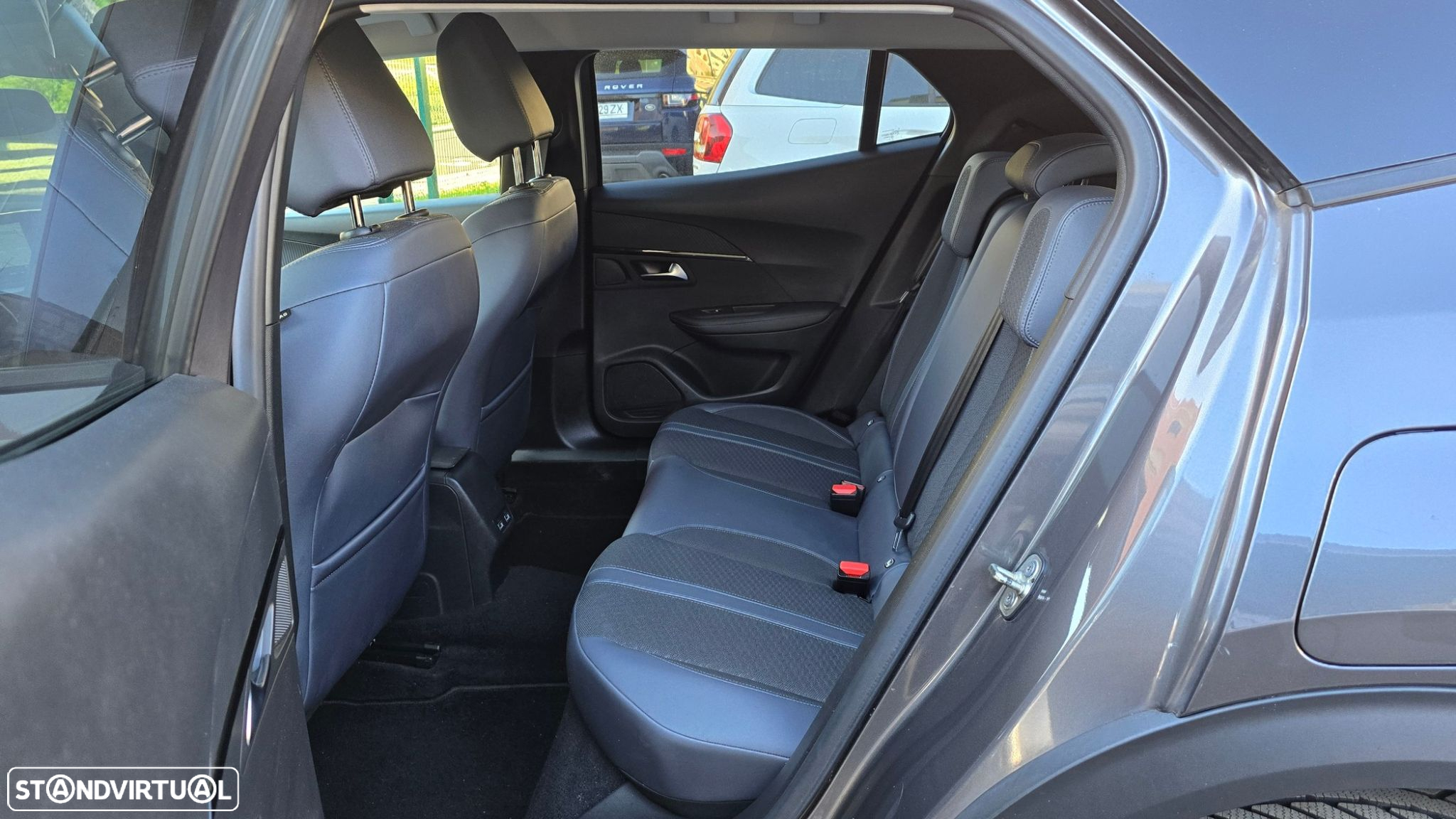 Peugeot 2008 - 48
